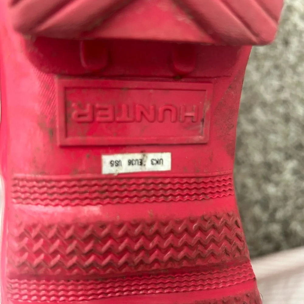 Dark Pink Hunter Boots - Picture 2 of 2